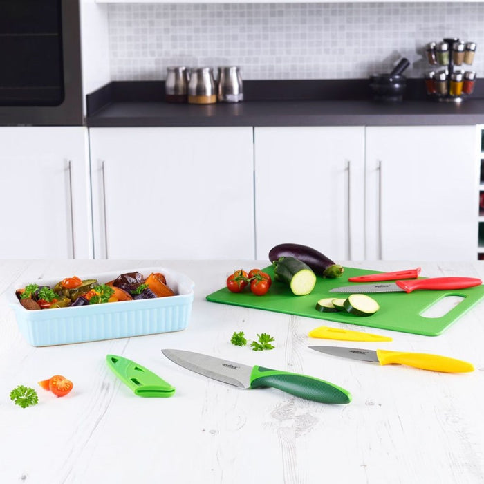 Zyliss Chopping Board & 3 Piece Knife Set