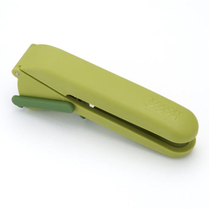 Joseph Joseph Duo easy-clean Garlic Press