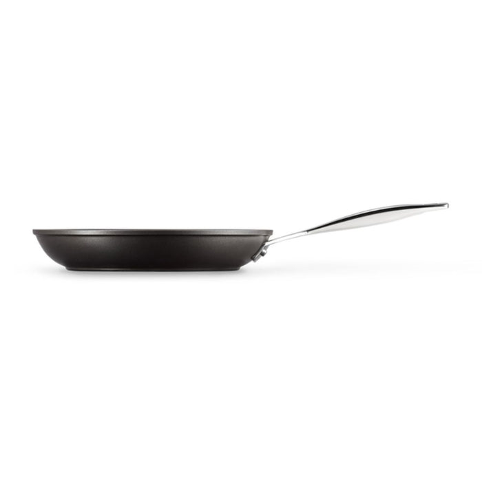 Le Creuset Toughened Non-Stick Shallow Omelette Pan - 20cm
