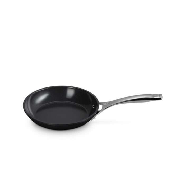 Le Creuset Essential Non-Stick Ceramic Shallow Frying Pan - 20cm