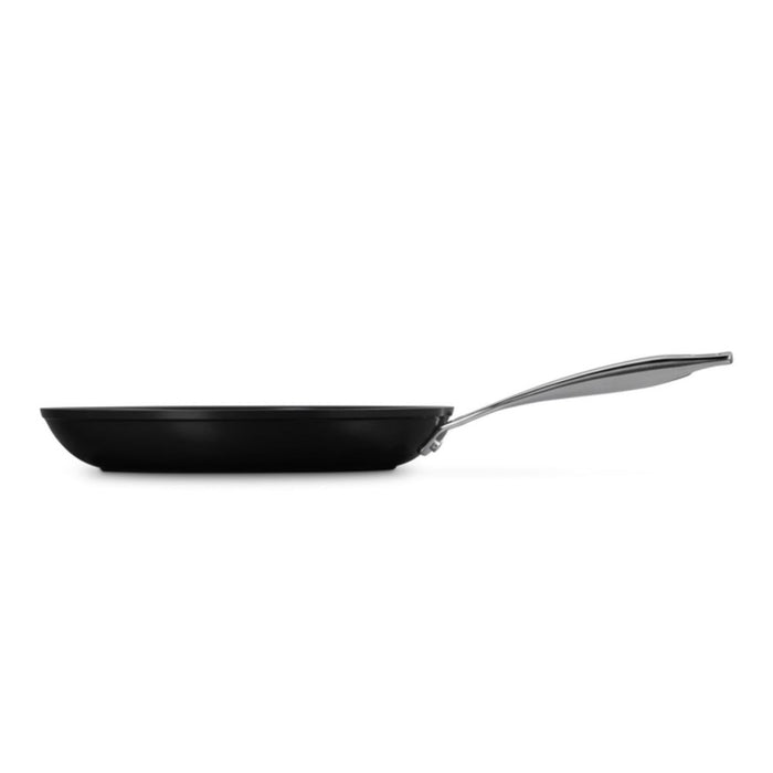 Le Creuset Essential Non-Stick Ceramic Shallow Frying Pan - 28cm