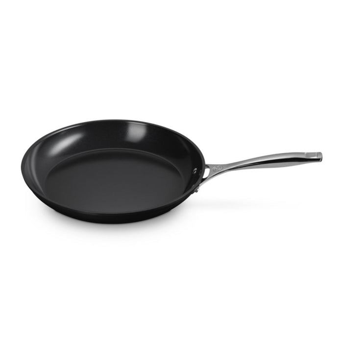 Le Creuset Essential Non-Stick Ceramic Shallow Frying Pan - 30cm