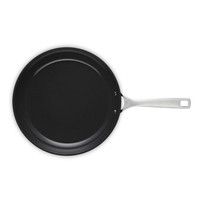Le Creuset Essential Non-Stick Ceramic Shallow Frying Pan - 30cm