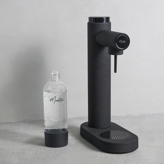 Monten Matte 'Black Steel' Soda Maker + 1 Bottle