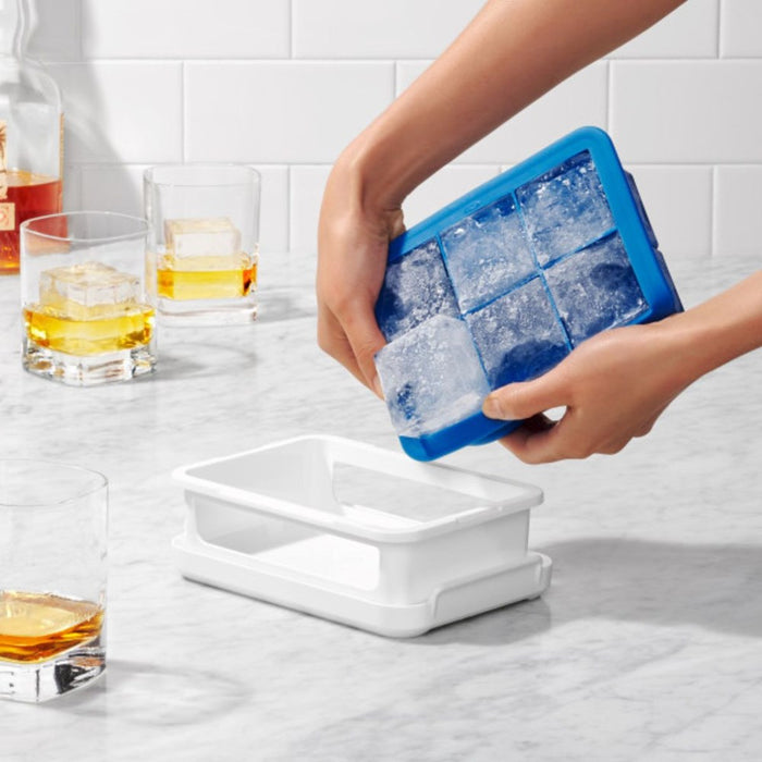 OXO Good Grips Covered Ice Cube Tray